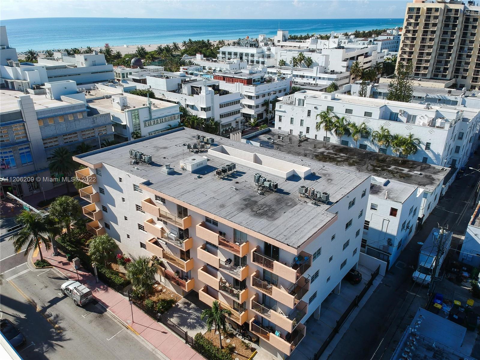 COLLINS VISTA CONDO - Residential Lease