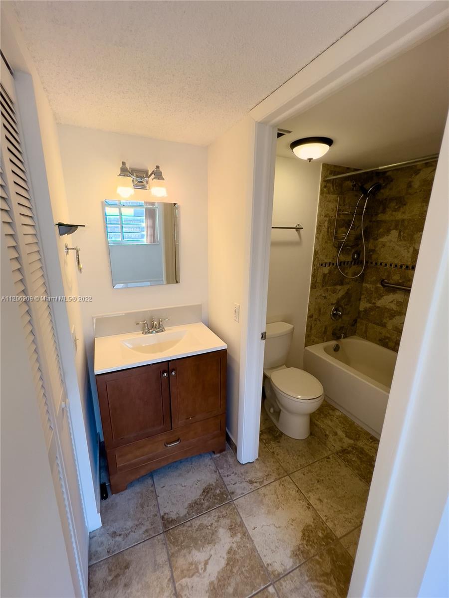 COLLINS VISTA CONDO - Residential Lease