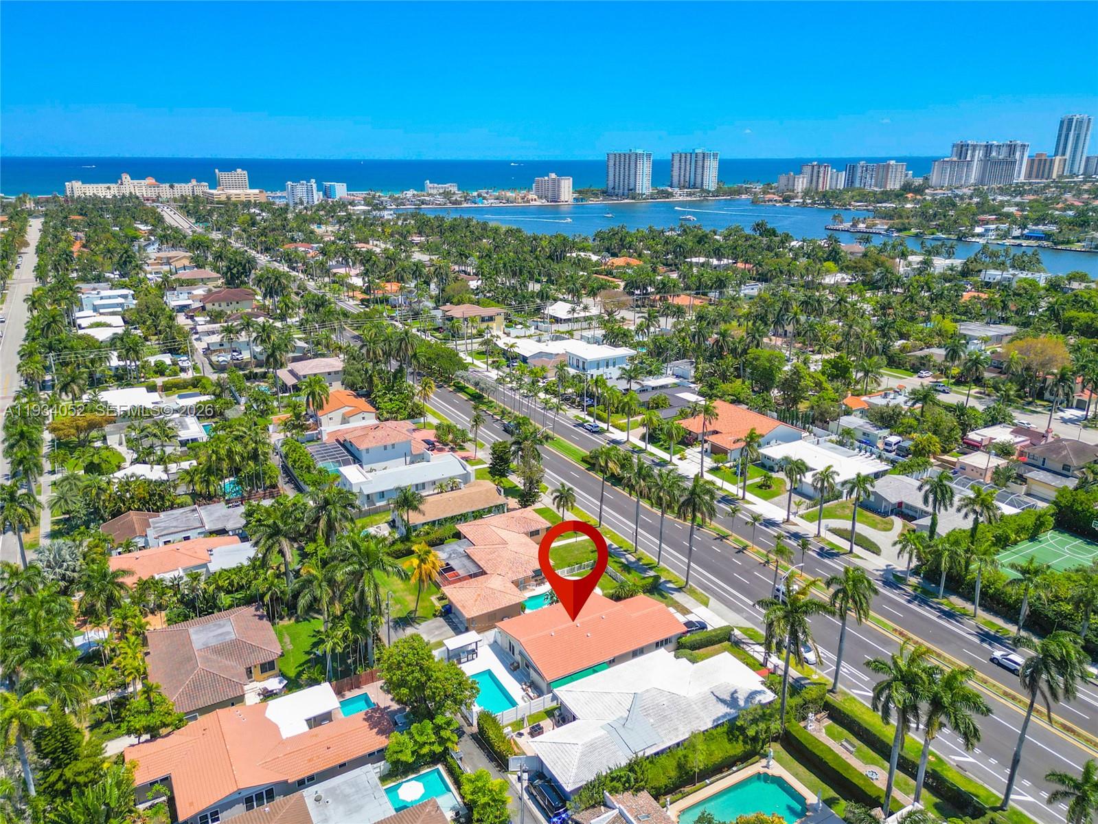 HOLLYWOOD LAKES SECTION - Residential