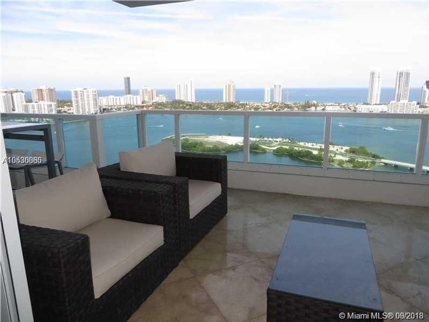 beautiful fully furnished apartment ready to move in. breathtaking views from the intracoastal and the ocean. great amenities