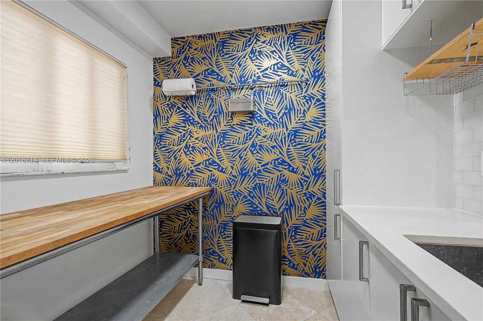 SURFSIDE PALMS CONDO - Residential