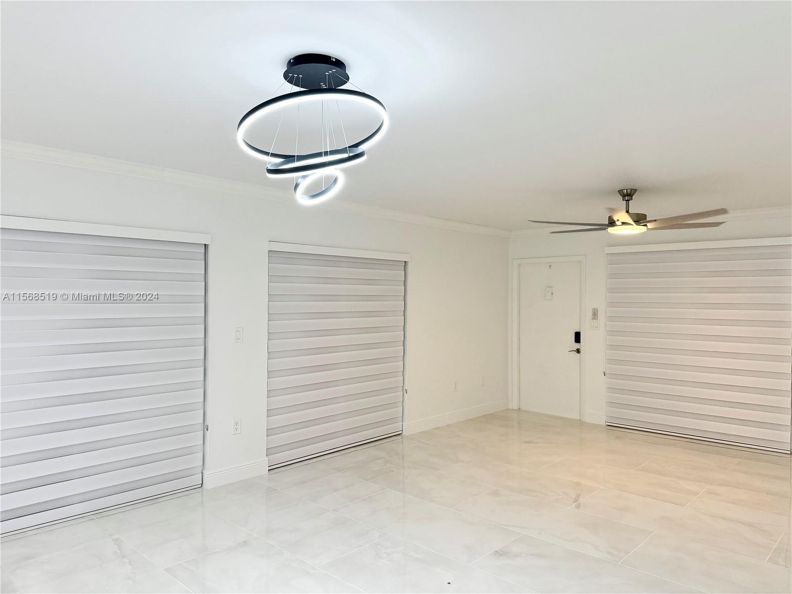 KENDALL CENTER - Residential Lease