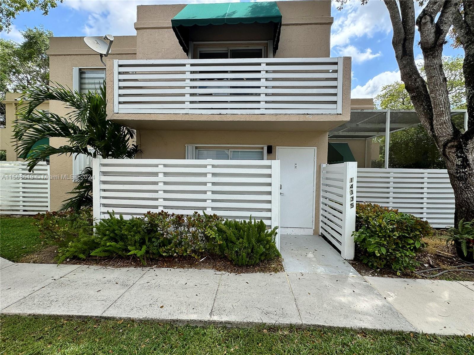 Gorgeous totally remodeled 3/3 - 2 story. Shows like a model home. This has all the latest & greatest upgrades. Total attention to the finest details. Live in luxury & decorate to your heart's desire. This is a huge townhouse - look at the sq. ft - it's the size & feel of a home. White, light & bright. Living/dining area walks out to a beautiful large patio with canopies. 1 bedroom/den & bath downstairs. Chef's-delight kitchen with island & new stainless steel appliances. Fabulous tile throughout the first floor, laminate wood on stairs & upstairs. Exquisite master suite is upstairs with a  full vanity area & lots of closet space. Baths have fantastic upgrades. This is the "WOW" factor!! Quiet community! Hurry! Looking for "THE BEST" tenants to appreciate & take care of this beauty.