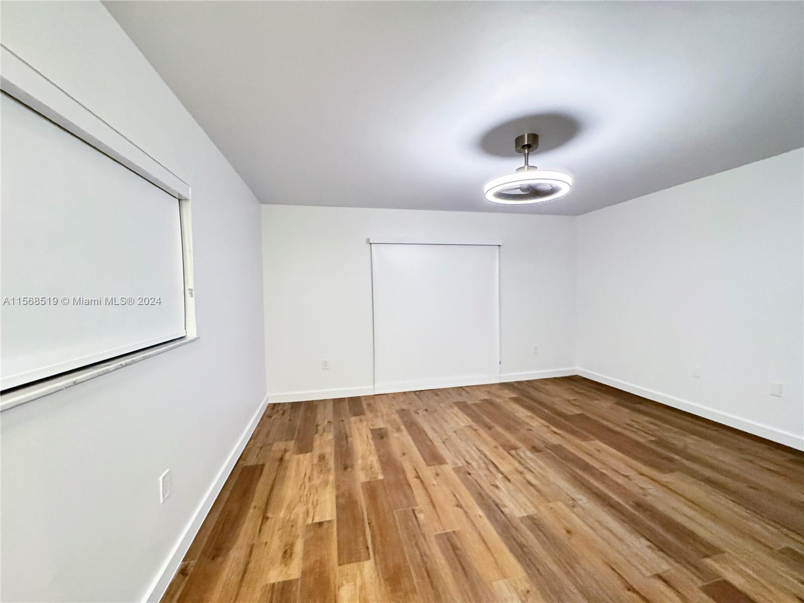 KENDALL CENTER - Residential Lease