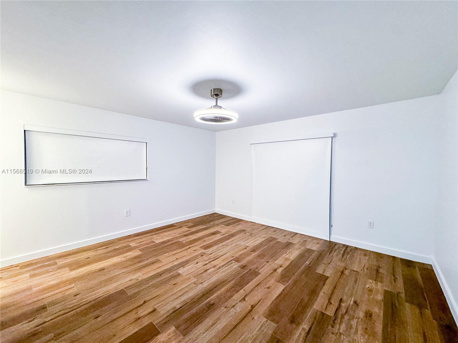 KENDALL CENTER - Residential Lease