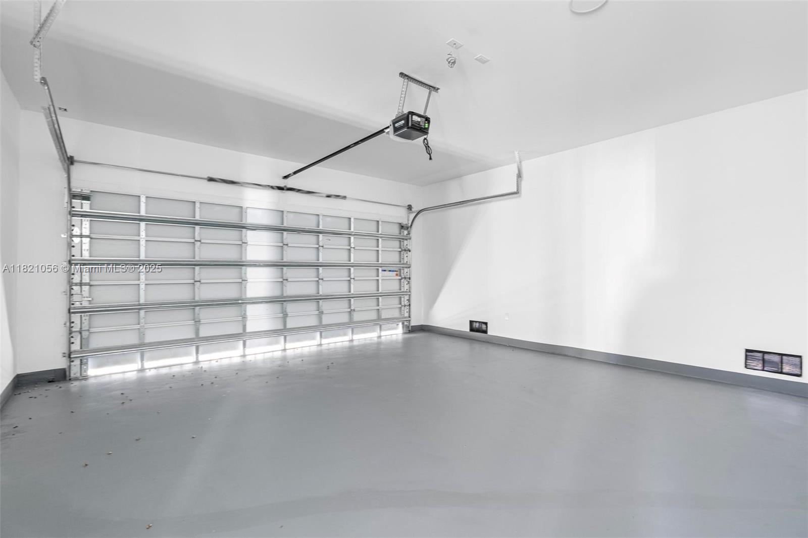 LINCOLN CITY SEC G - Residential