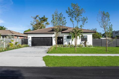 21235 Ingraham Ave Rd Cutler Bay FL 33189