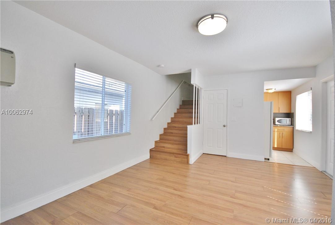 THE CORALS CONDO - Residential Lease