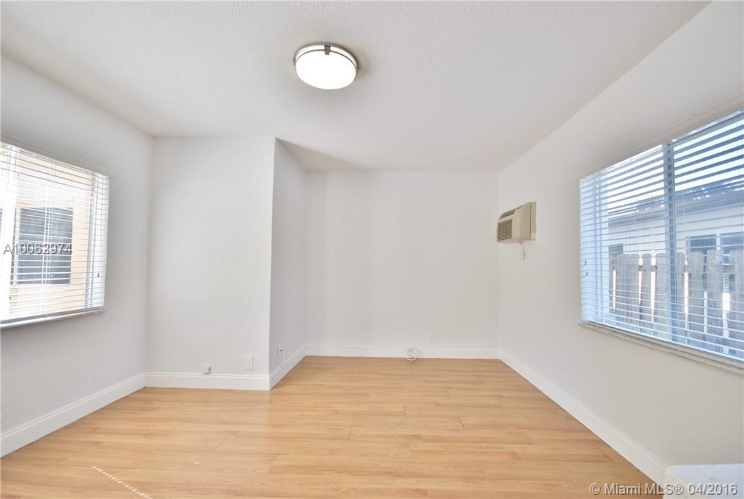 THE CORALS CONDO - Residential Lease