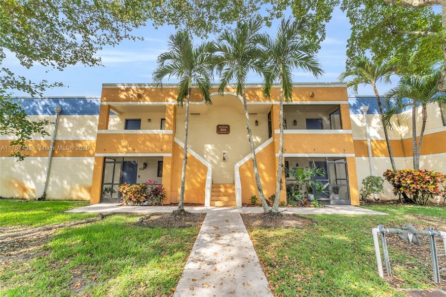 Best Value Rental in Weston! Enjoy access to the Bonaventure Main Clubhouse with top-tier amenities, including tennis, basketball, a fully equipped gym, bowling alley, and a private spa. This charming 2-bedroom, 2-bath condo on the second floor offers an open floor plan with abundant natural light, spacious bedrooms with ample closet storage, and the convenience of an in-unit washer and dryer. Step onto your private balcony and take in serene lake views. Located in a well-maintained community just minutes from top-rated schools, shopping, dining, and transportation. Don't miss this fantastic rental opportunity.