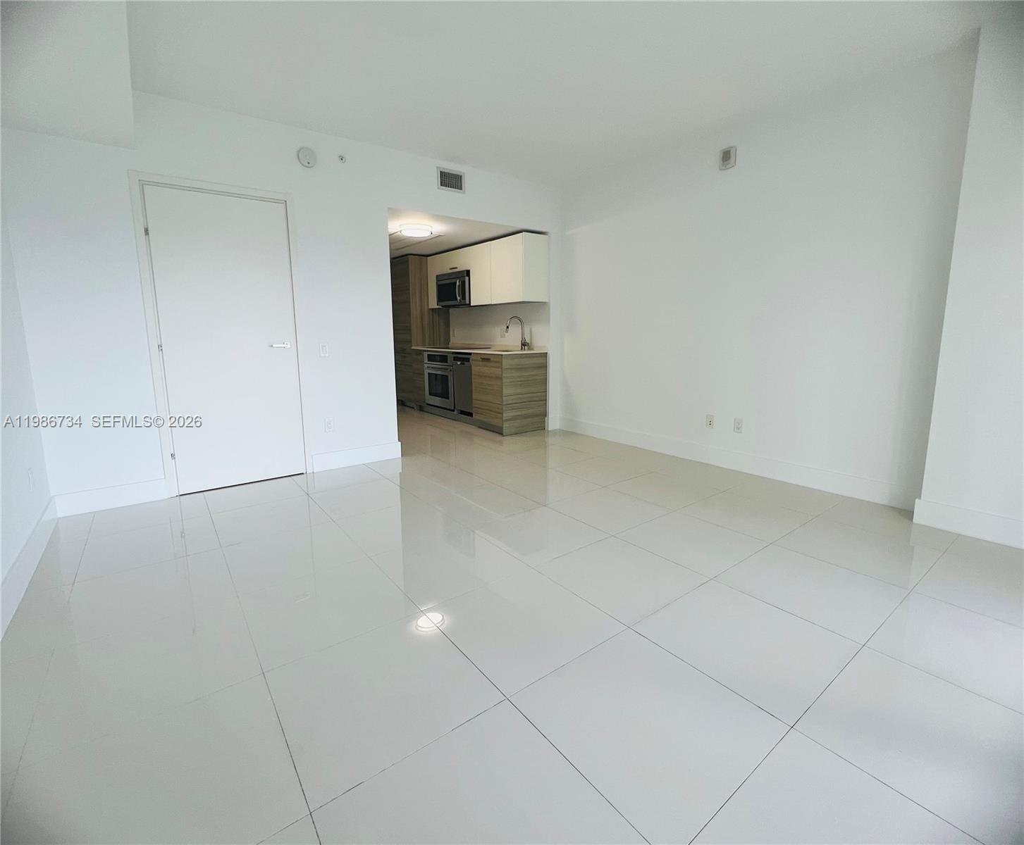 BRICKELLHOUSE CONDO - Residential