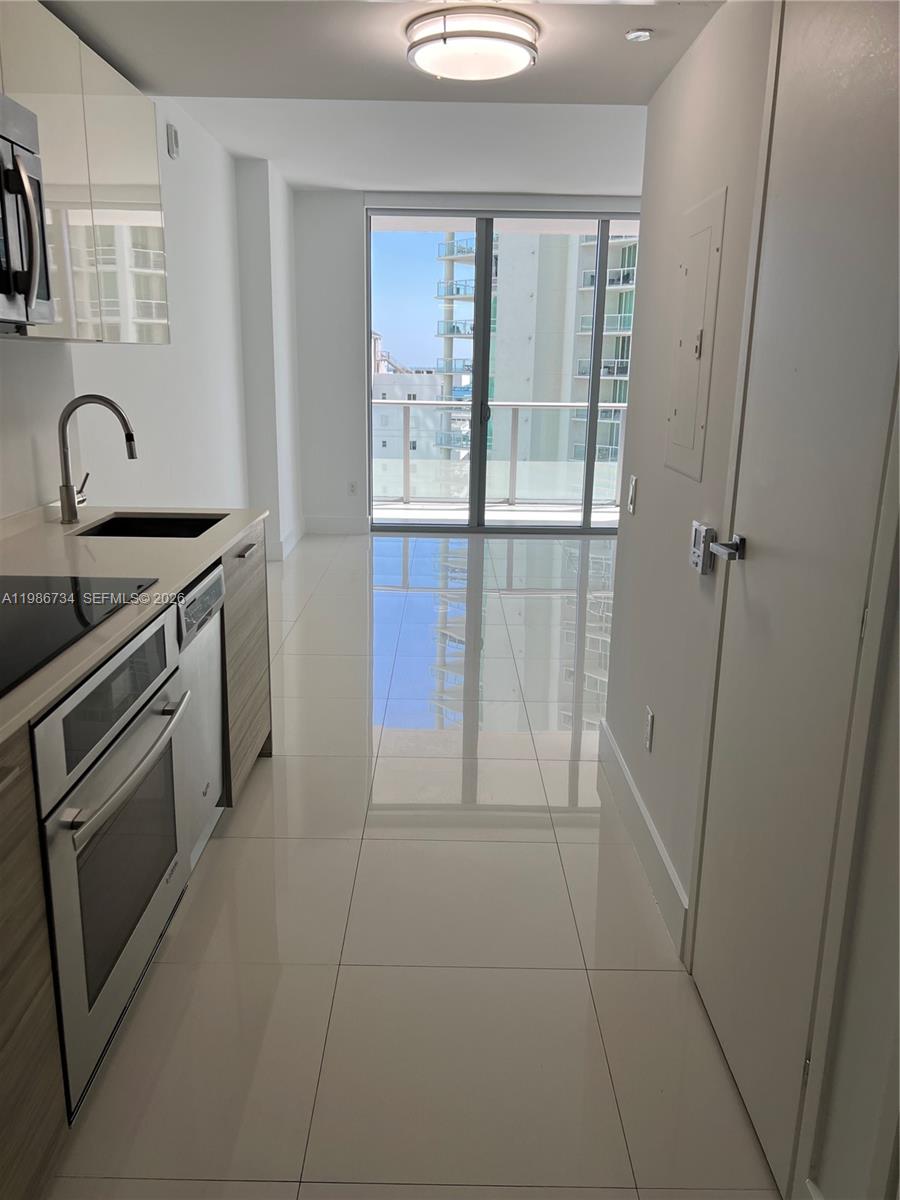 BRICKELLHOUSE CONDO - Residential