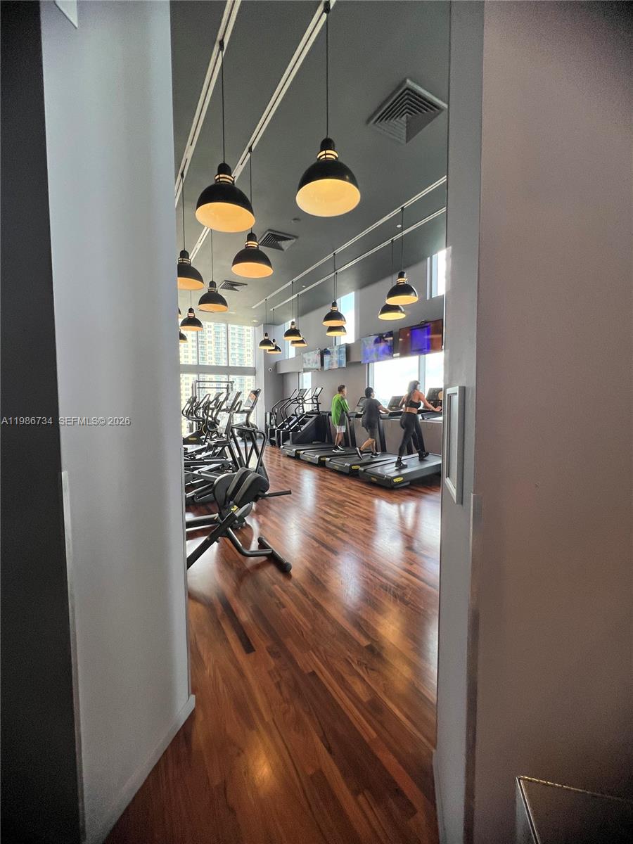 BRICKELLHOUSE CONDO - Residential