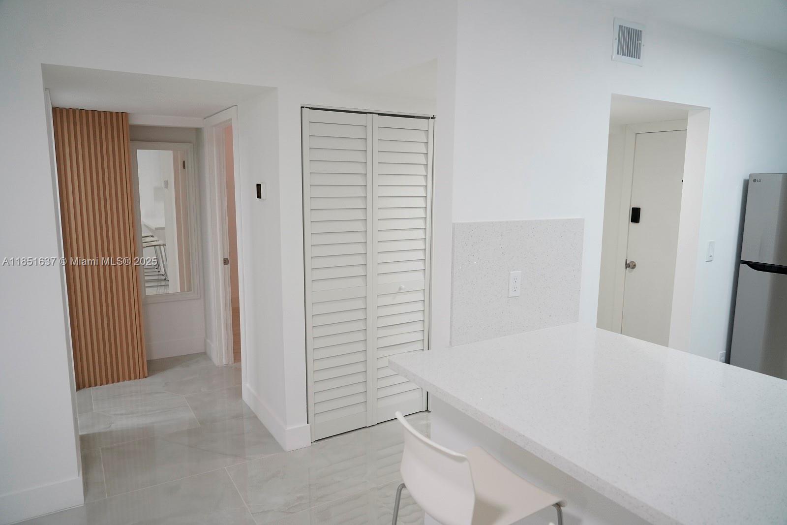 510 W Park Dr 105