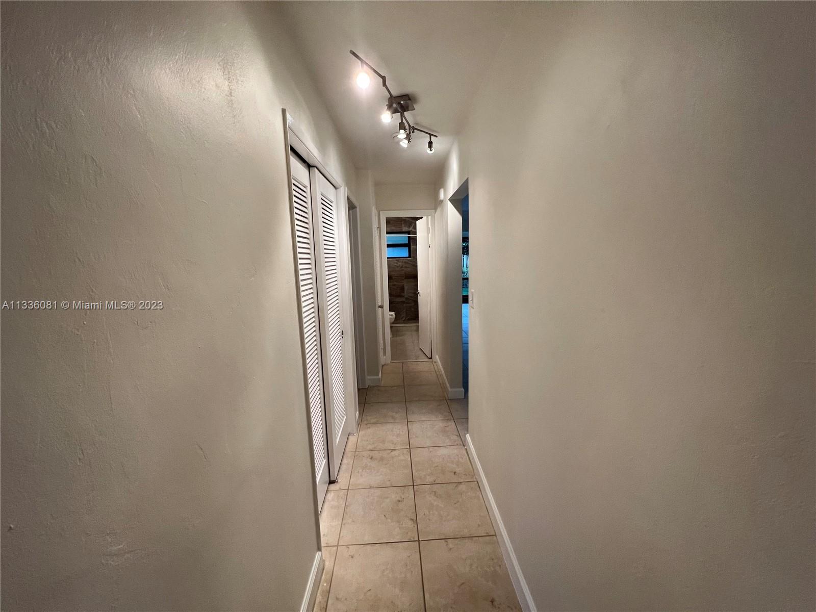BEACHWAY ESTATES - Residential Lease