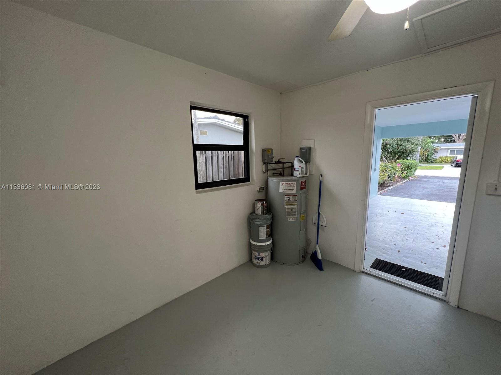 BEACHWAY ESTATES - Residential Lease
