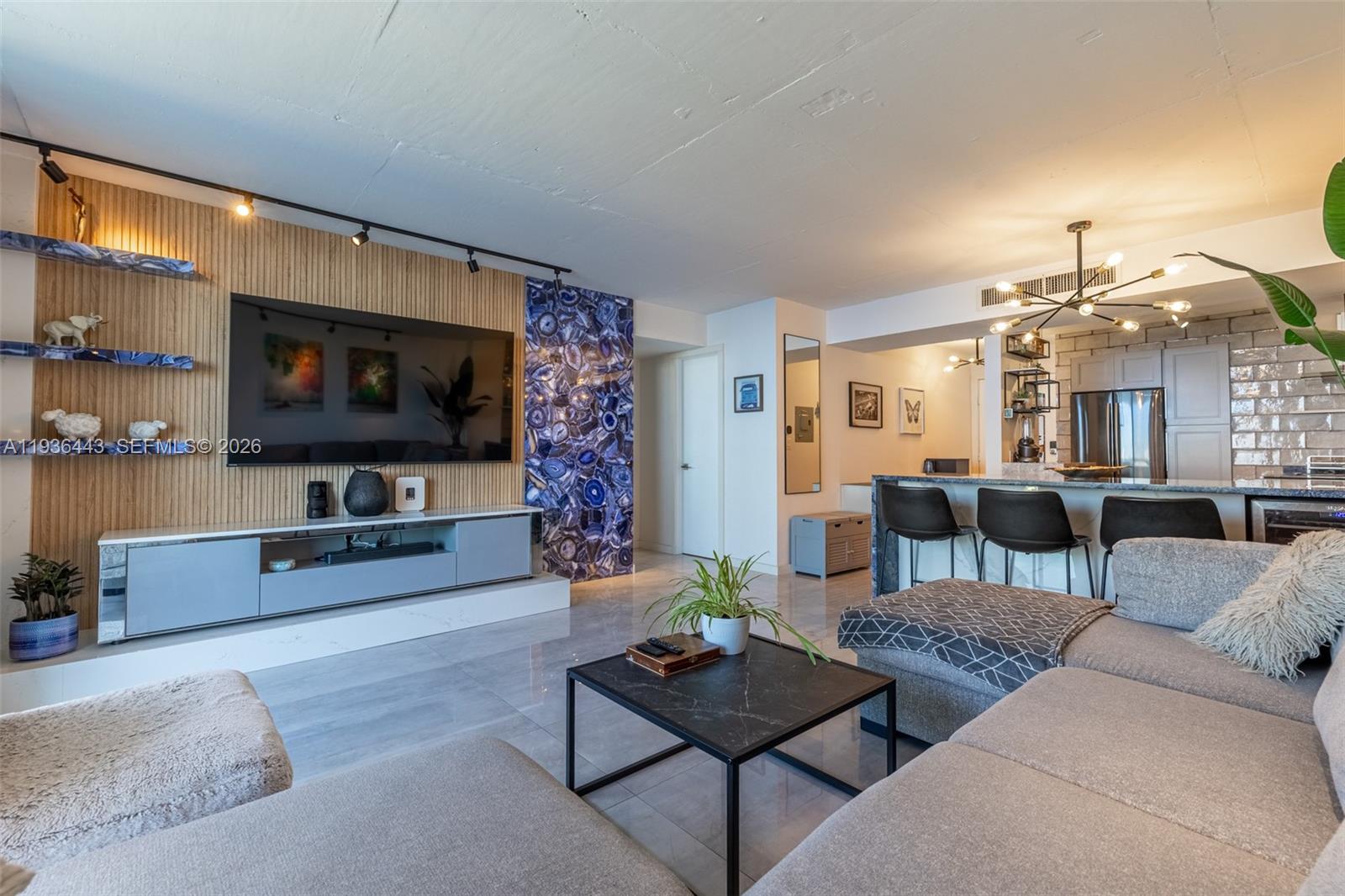 2841 NE 163rd St 1207