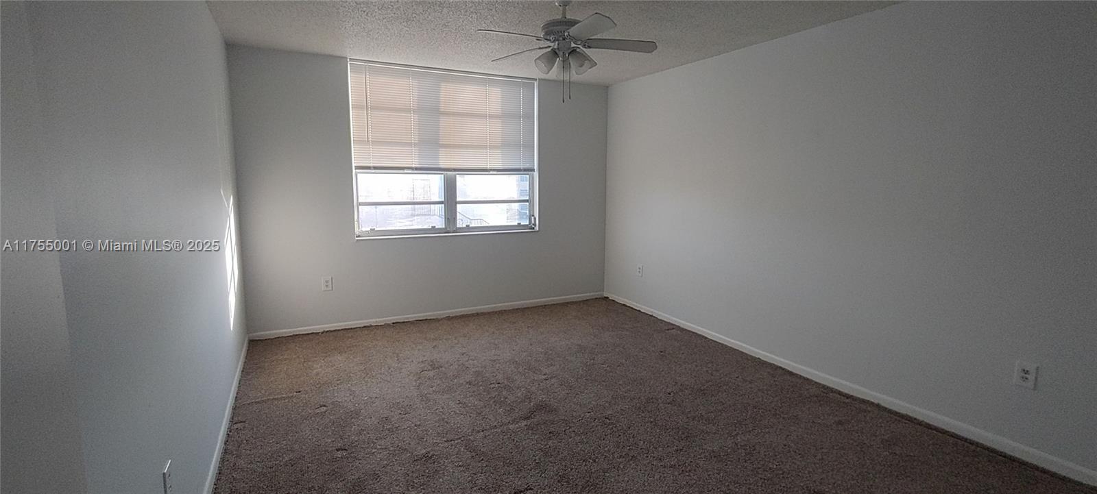 LA CASTELLANA CONDO - Residential