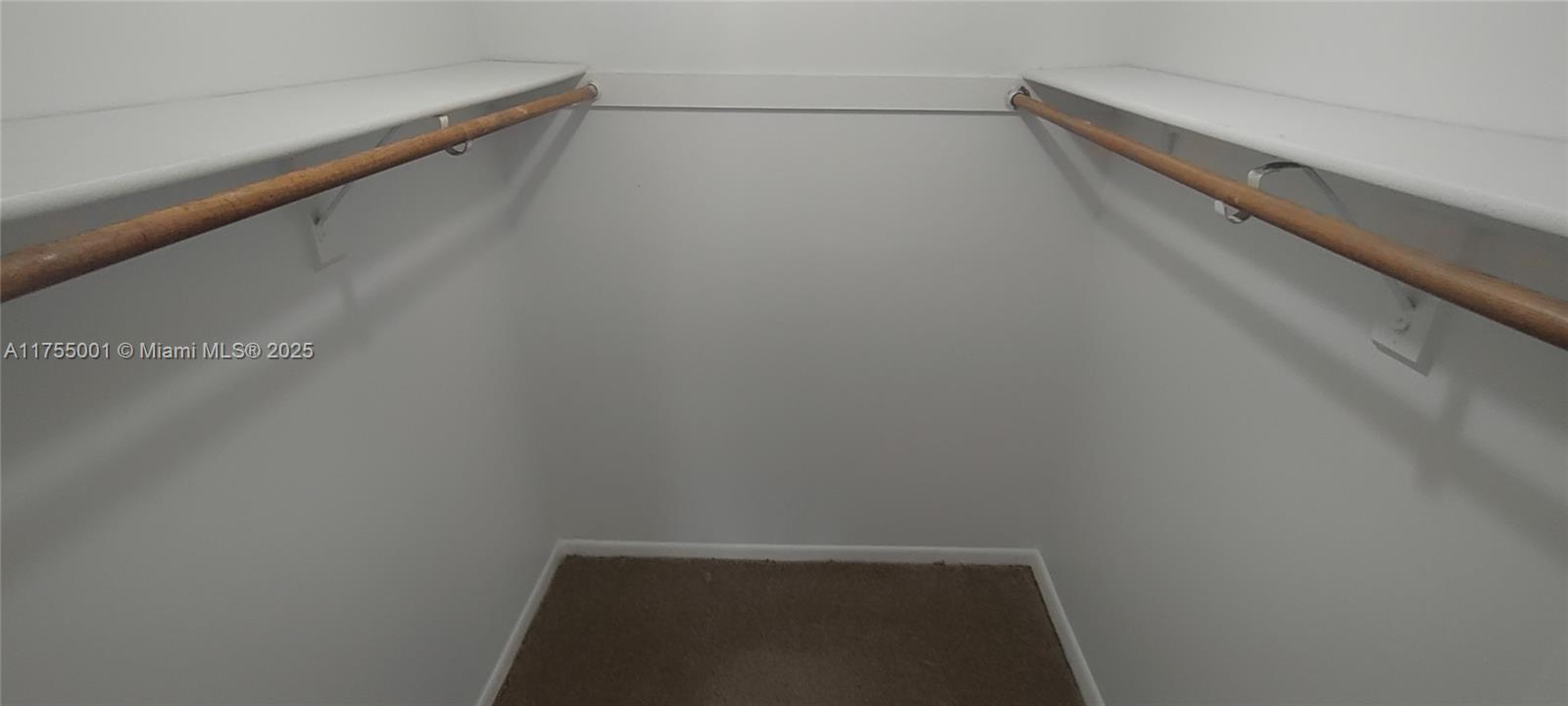 LA CASTELLANA CONDO - Residential