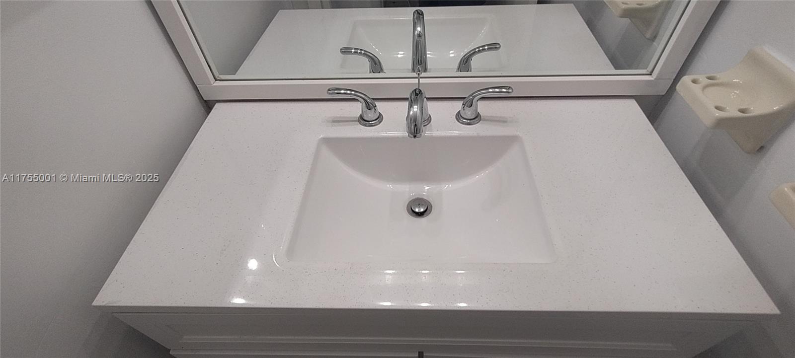 LA CASTELLANA CONDO - Residential