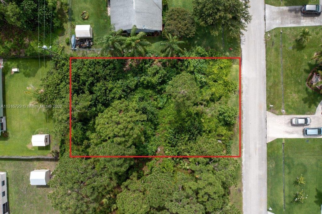 Photo of 1749 Haylake Ave, Port Saint Lucie, FL 34953 (MLS # A11316729)
