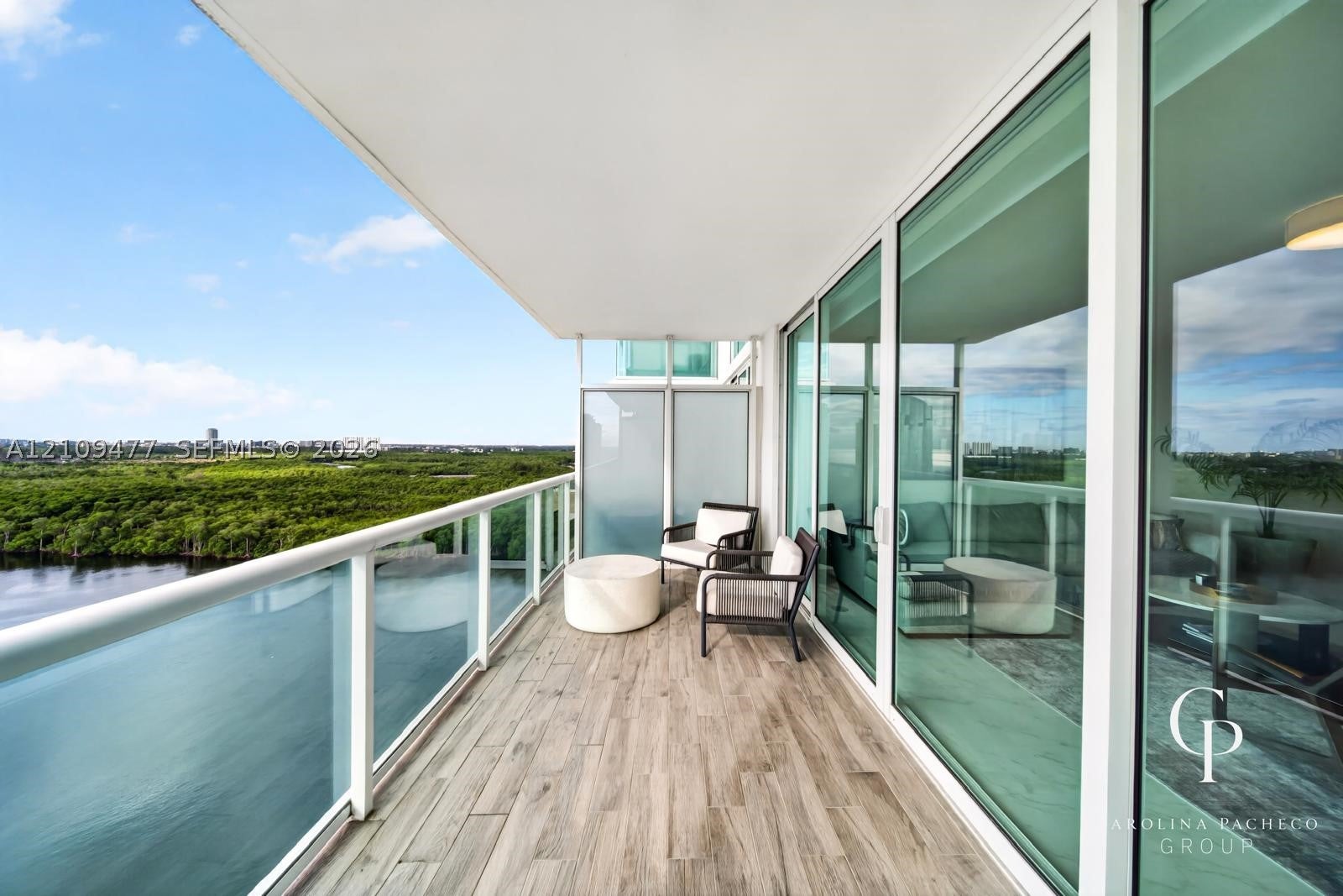 400 Sunny Isles Blvd 1904