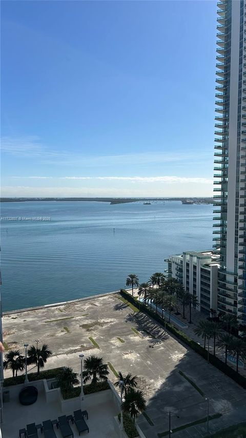 1200 Brickell Bay Dr 2007 Miami FL 33131