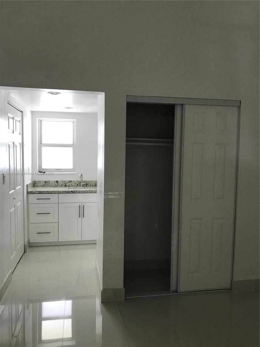 GABLES NORTH CONDO - Residential Lease