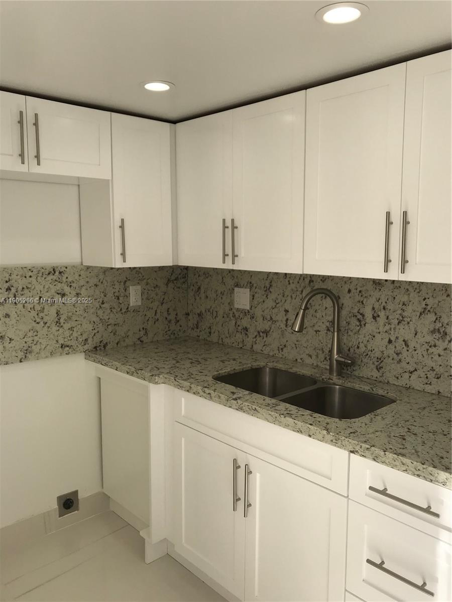 GABLES NORTH CONDO - Residential Lease