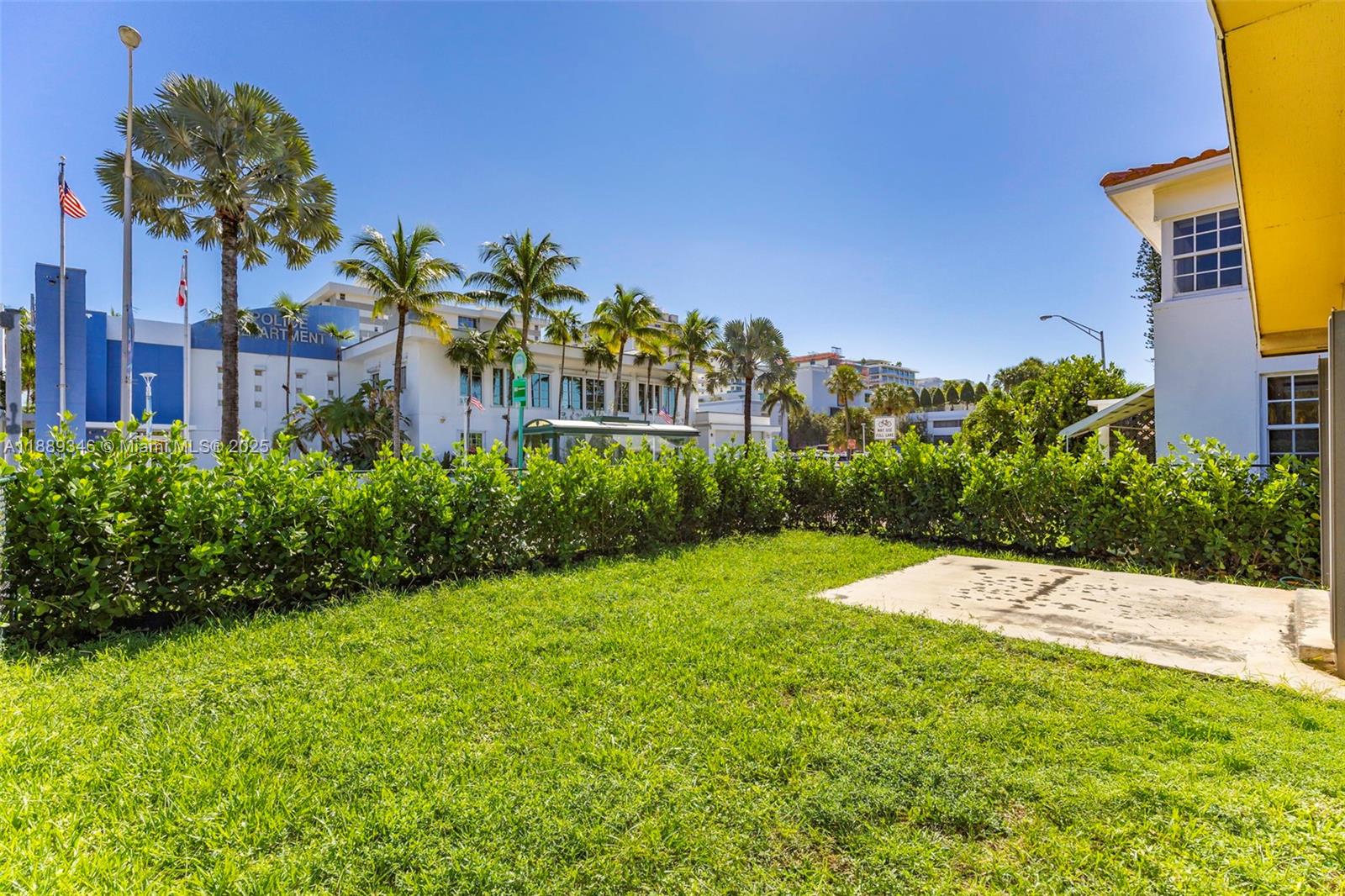 ALTOS DEL MAR NO 5 - Residential