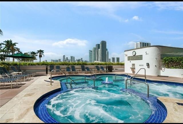 THE GRAND FKA VENETIA - Residential Lease