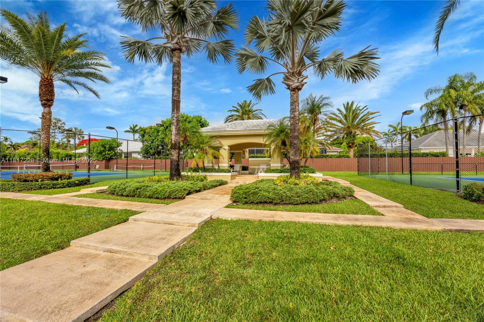 SHEAR GROVES SOUTH - Residential