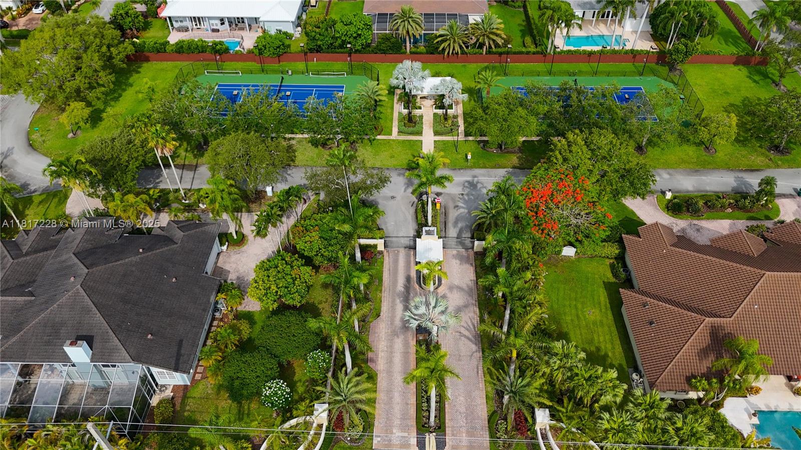 SHEAR GROVES SOUTH - Residential