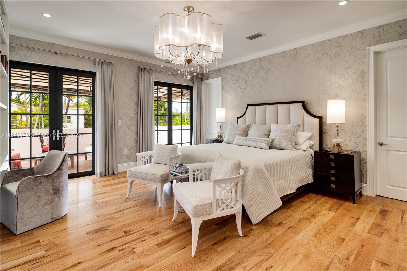 CORAL GABLES RIVIERA SEC - Residential