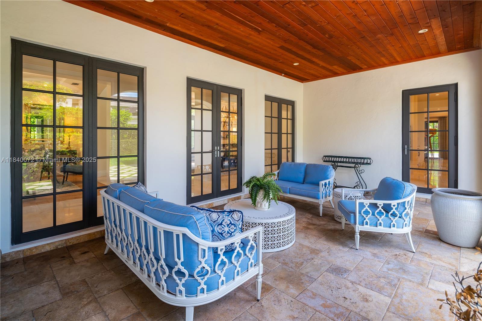 CORAL GABLES RIVIERA SEC - Residential