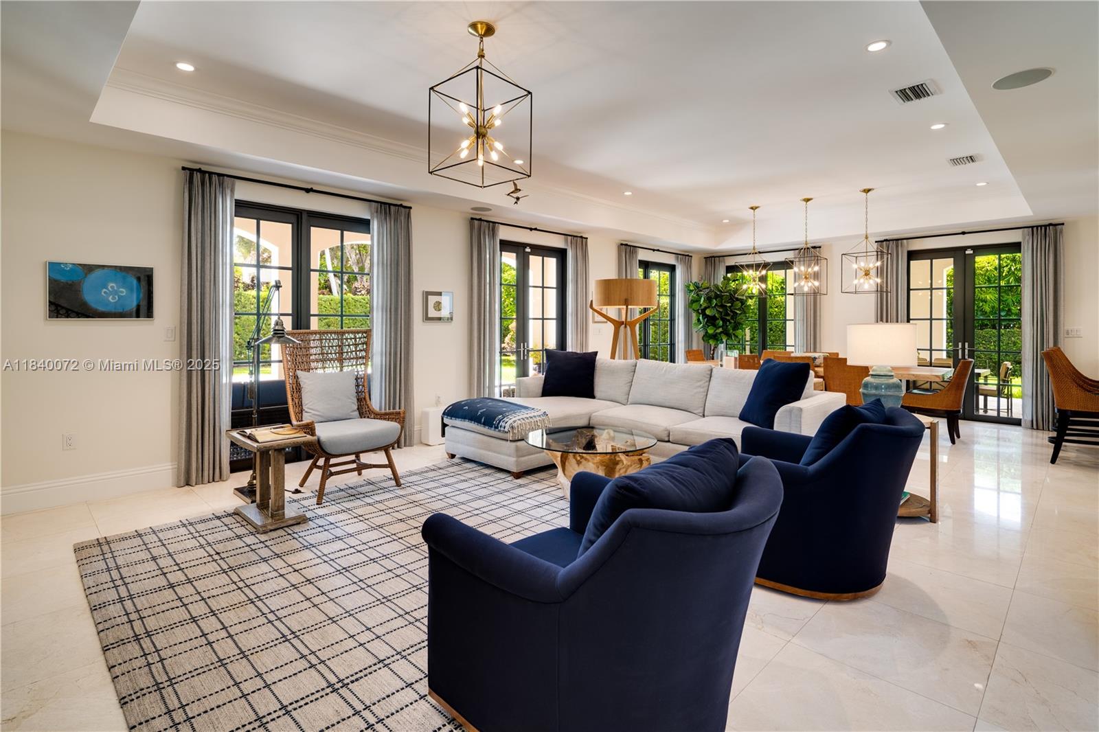 CORAL GABLES RIVIERA SEC - Residential