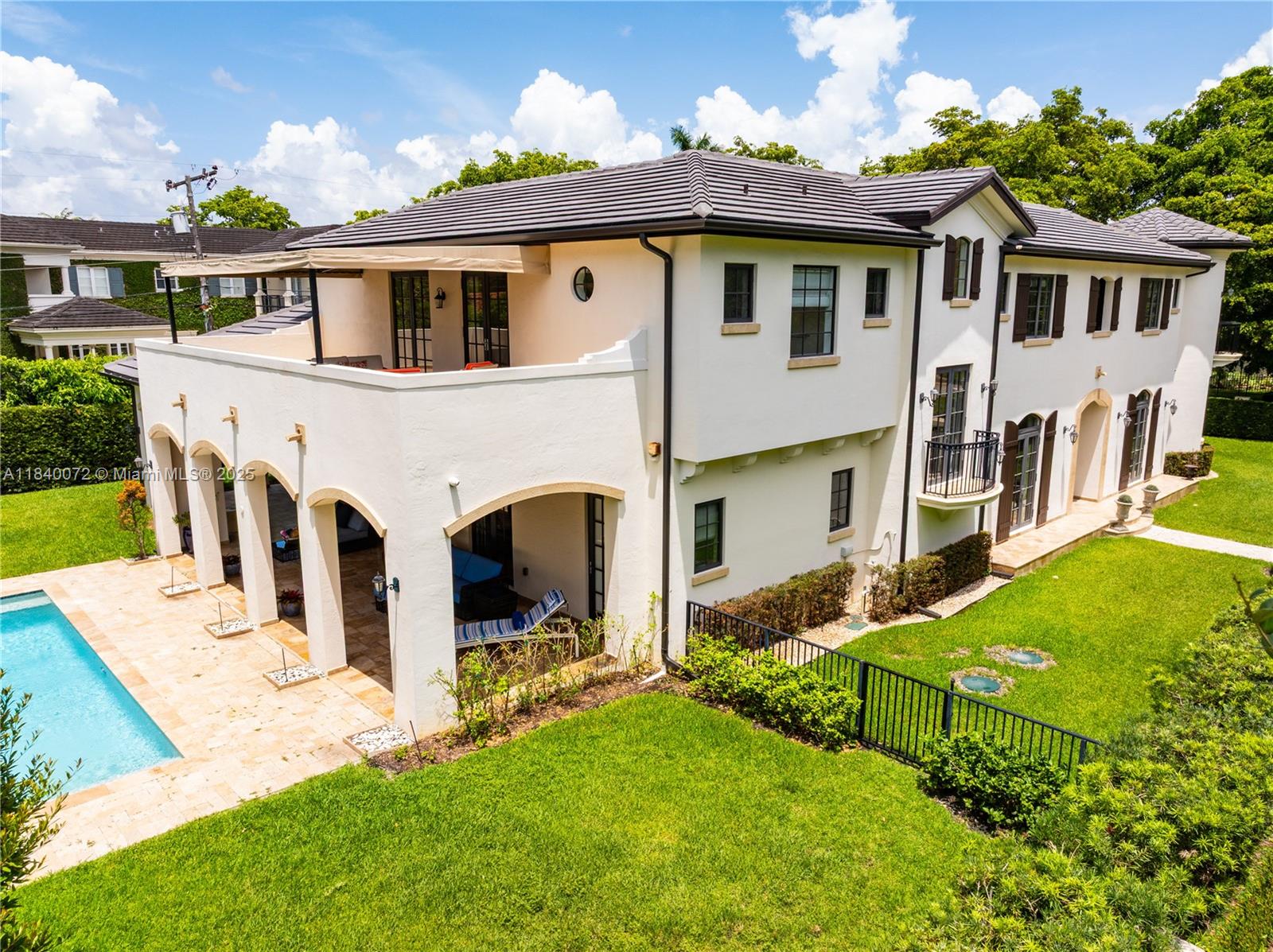 CORAL GABLES RIVIERA SEC - Residential