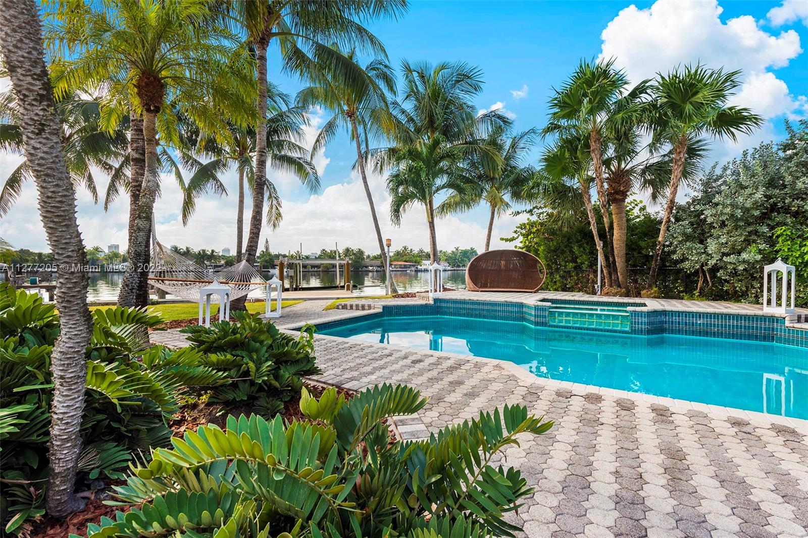 SECOND AMD PLAT OF NORMAN - Land