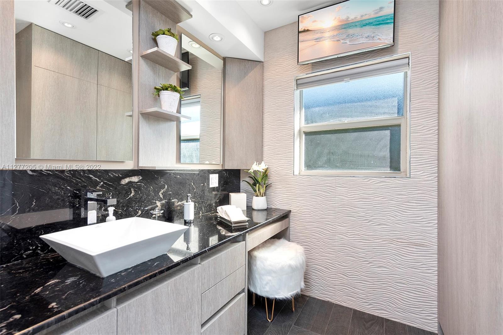 SECOND AMD PLAT OF NORMAN - Land