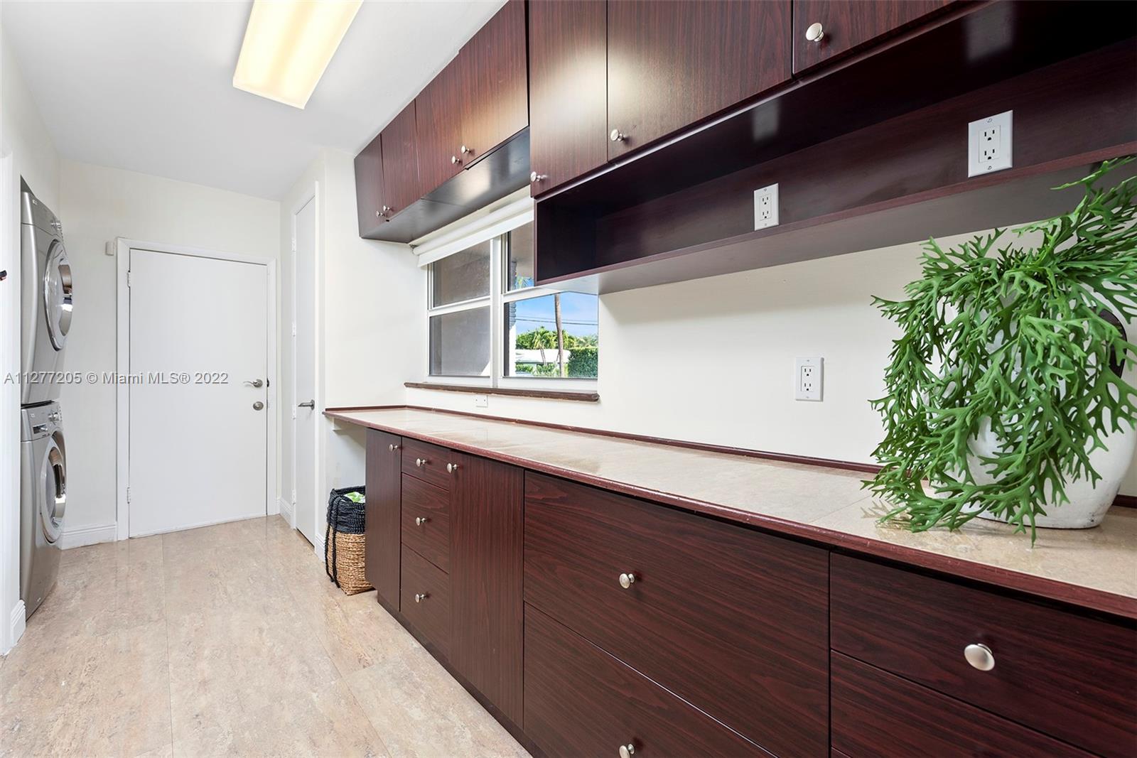 SECOND AMD PLAT OF NORMAN - Land