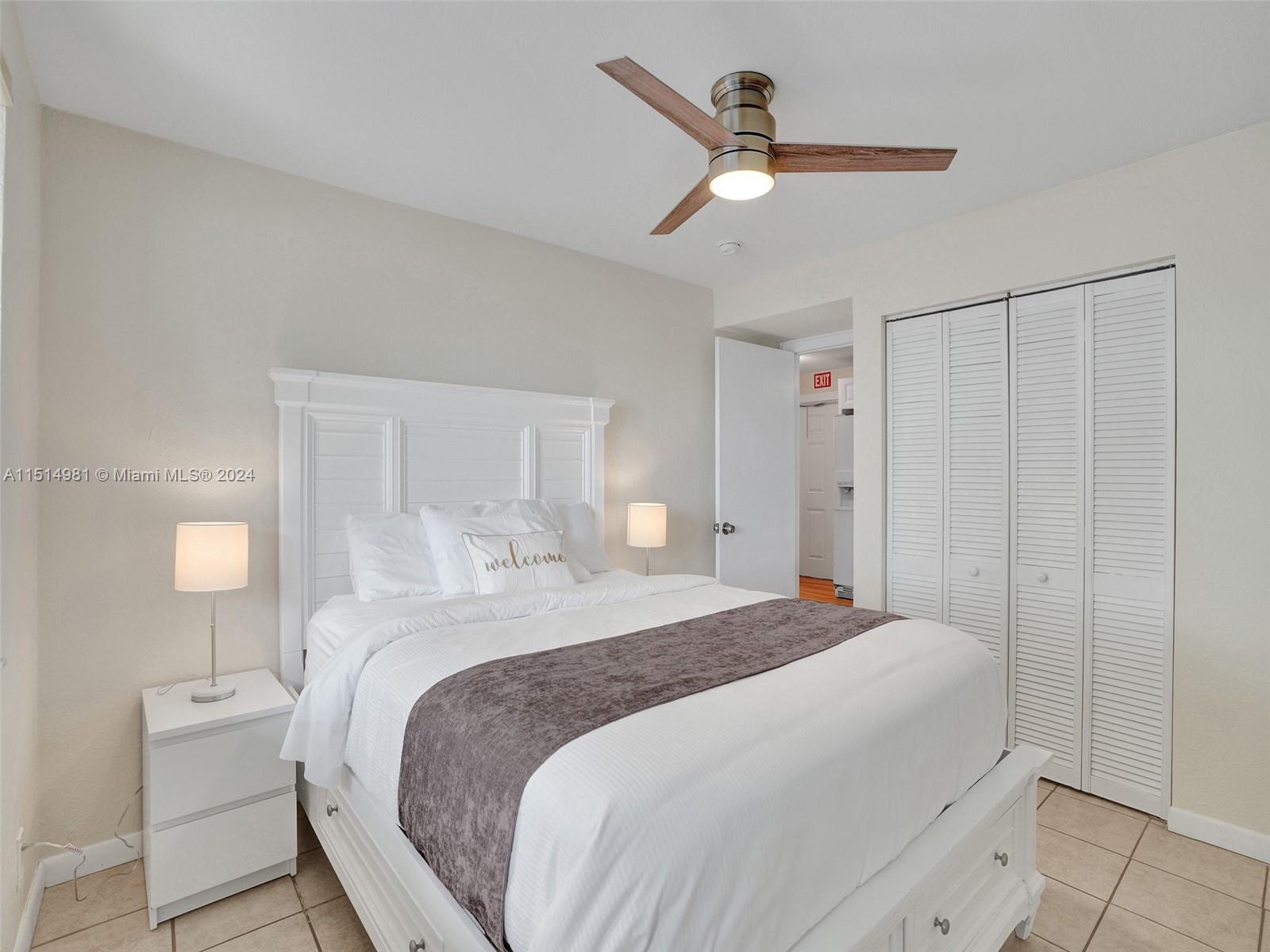 HOLLYWOOD BEACH - Residential Lease