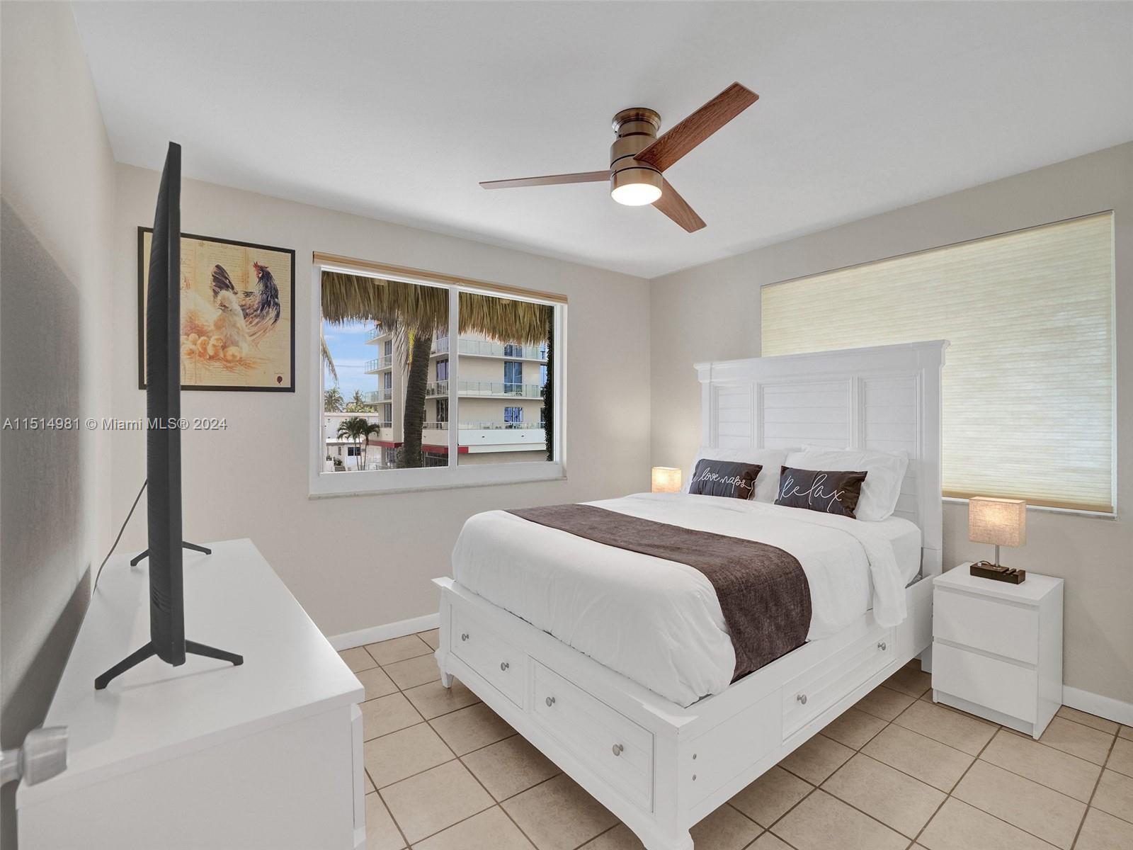 HOLLYWOOD BEACH - Residential Lease