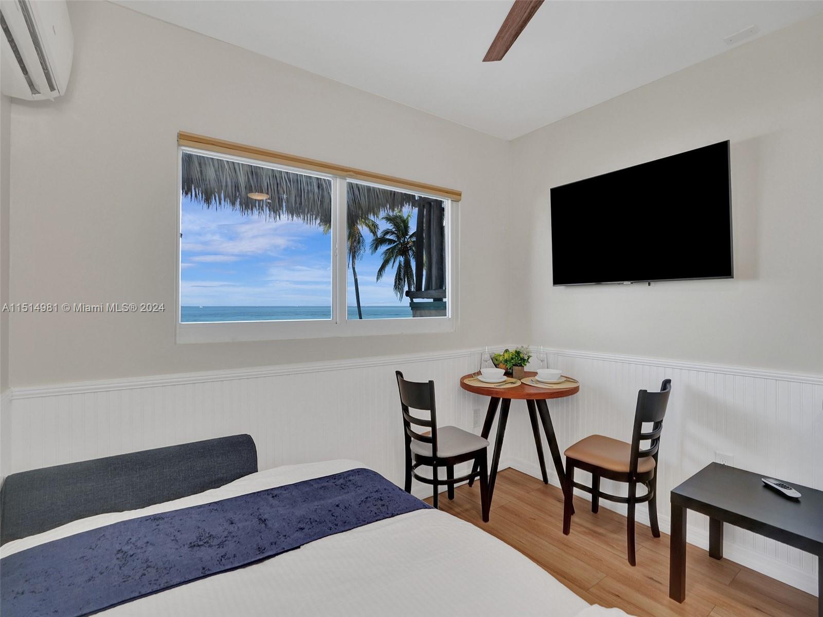 HOLLYWOOD BEACH - Residential Lease