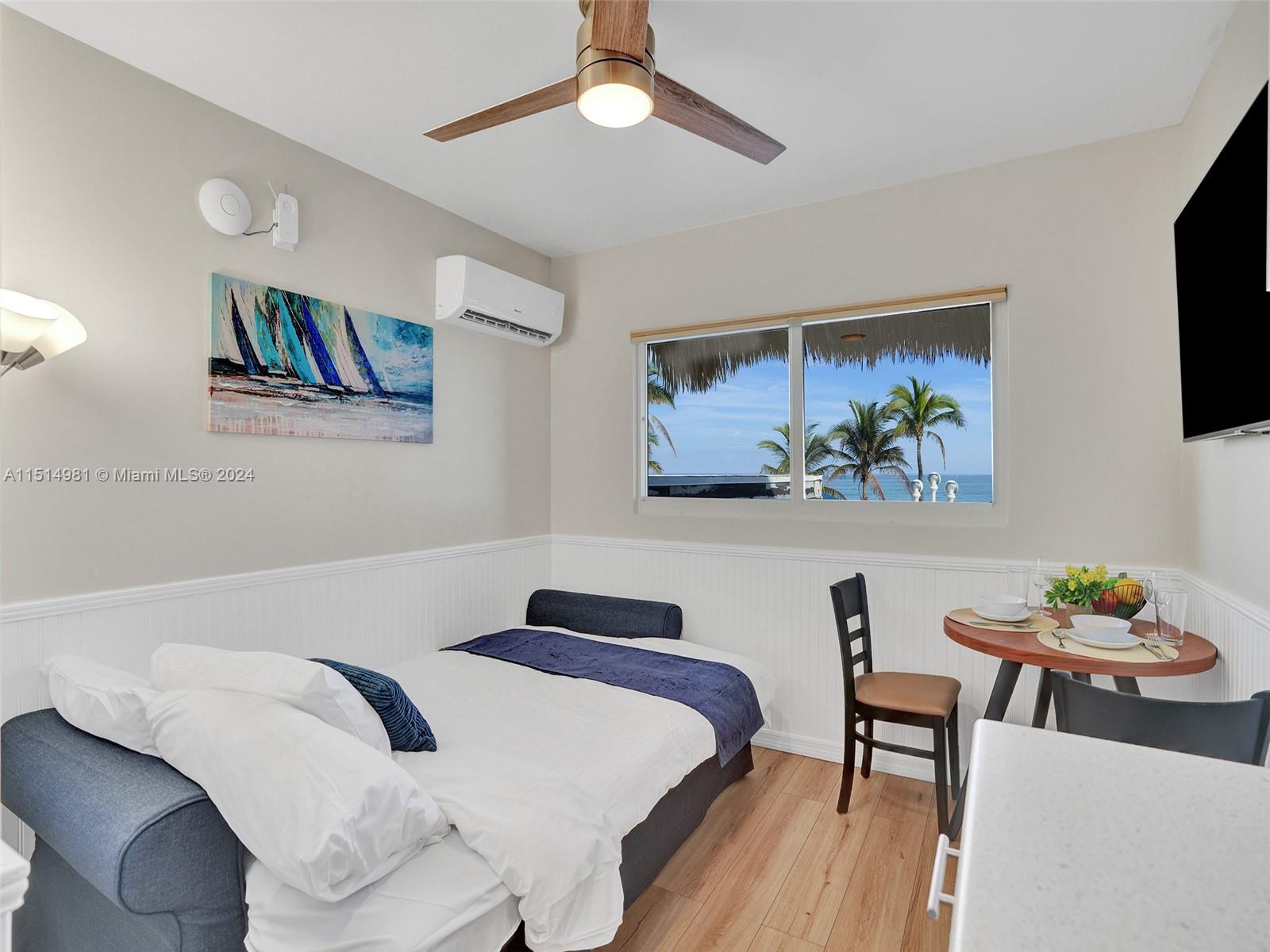 HOLLYWOOD BEACH - Residential Lease