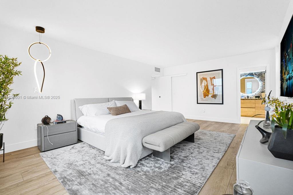 CARAVELLE CONDO - Residential