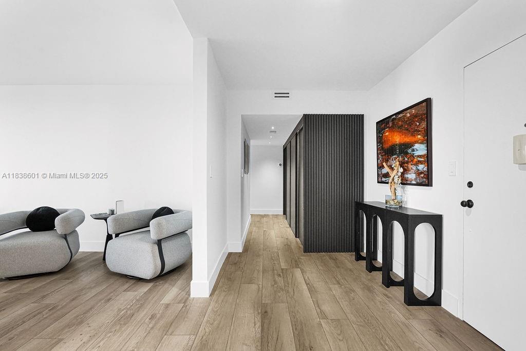 CARAVELLE CONDO - Residential