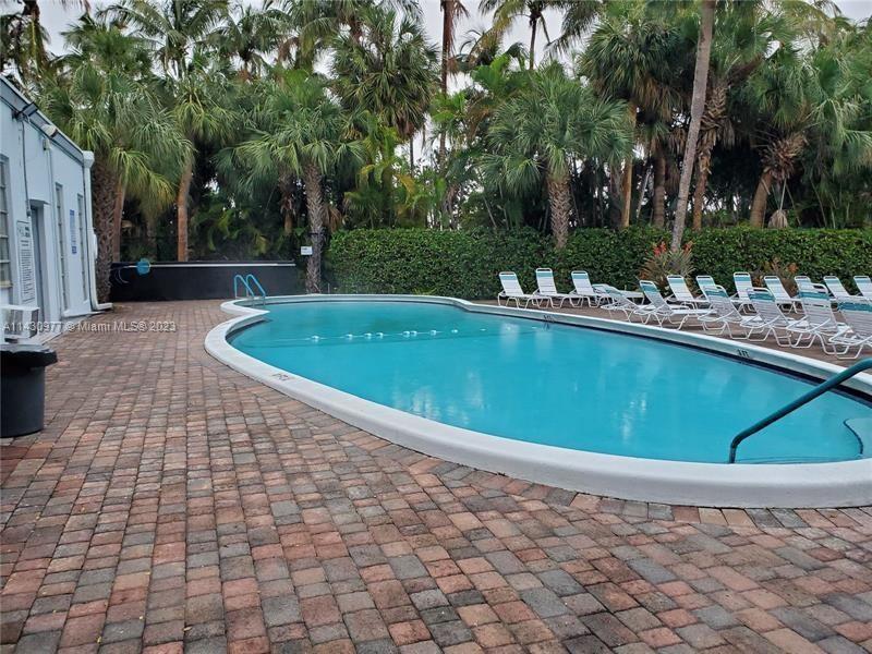 FAIRWAYS ROYALE CONDO - Residential