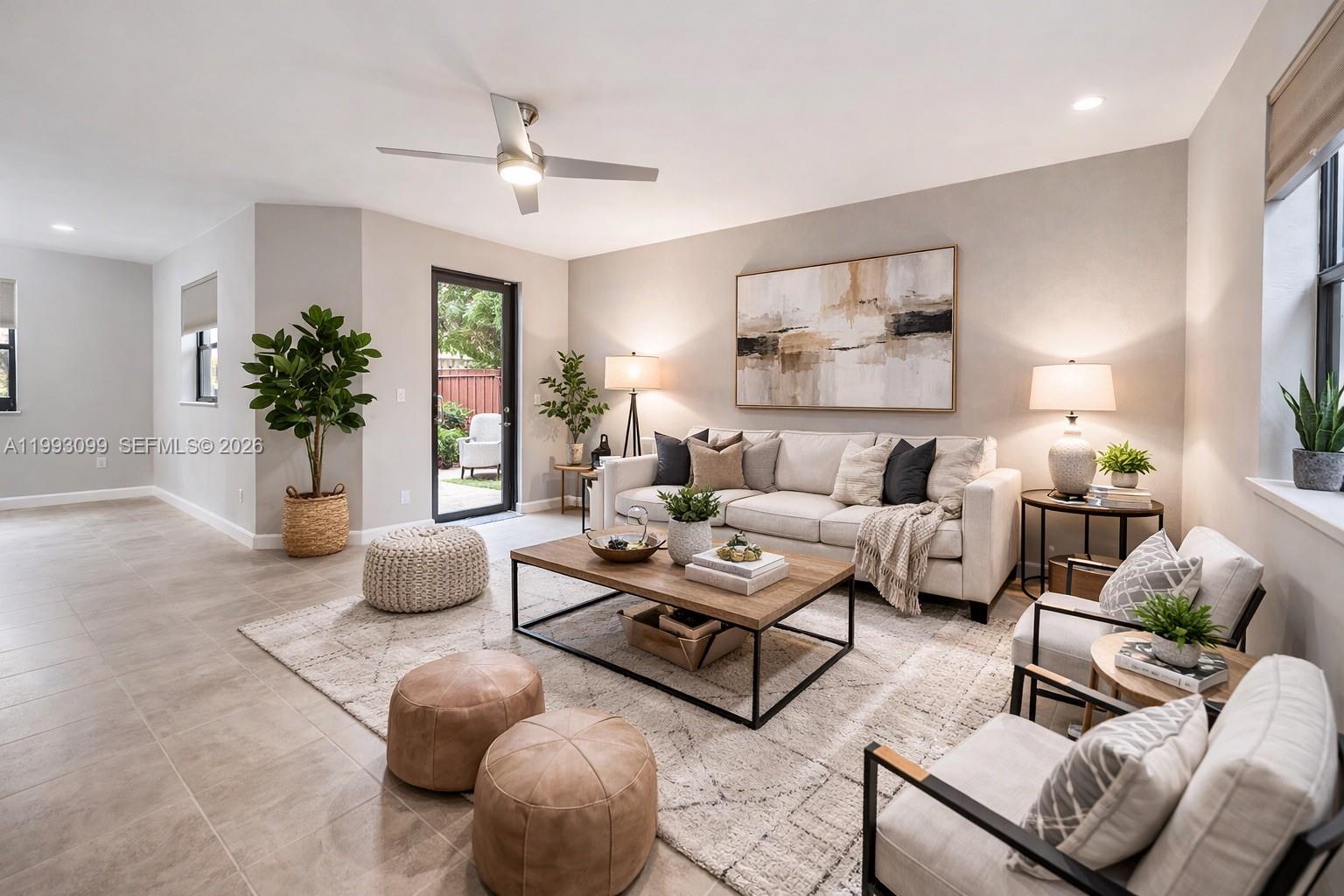 BAYWINDS OF FLORES - Residential