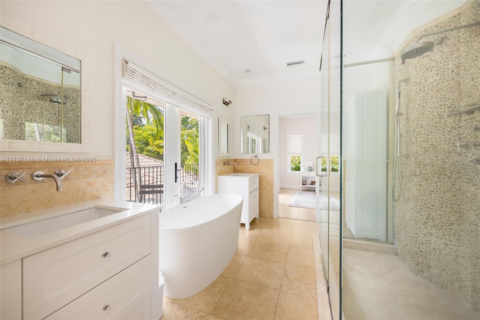 YE LITTLE WOODS 1ST ADDN - Residential