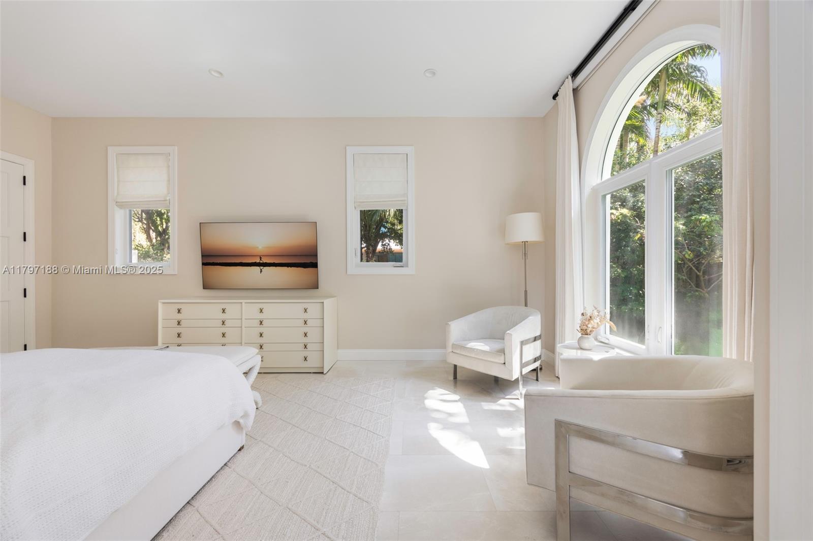 YE LITTLE WOODS 1ST ADDN - Residential